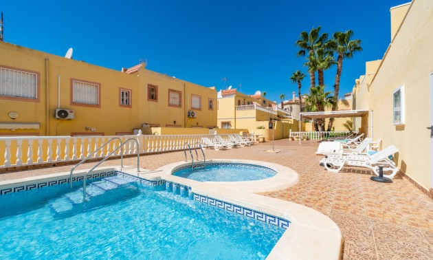 Maison de ville - A Vendre - Orihuela - Villamartin