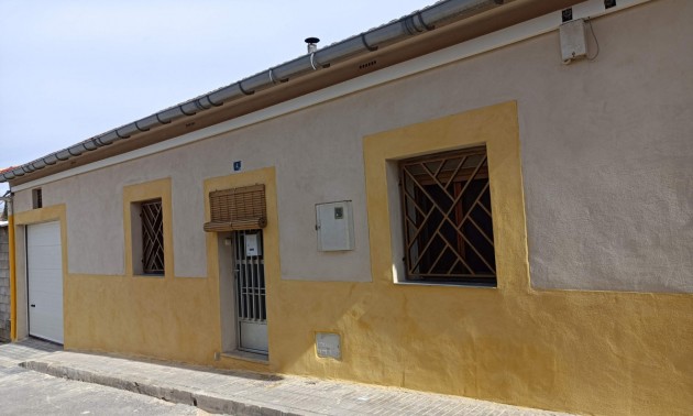 Maison de ville - A Vendre - Pinoso - Pinoso Centro