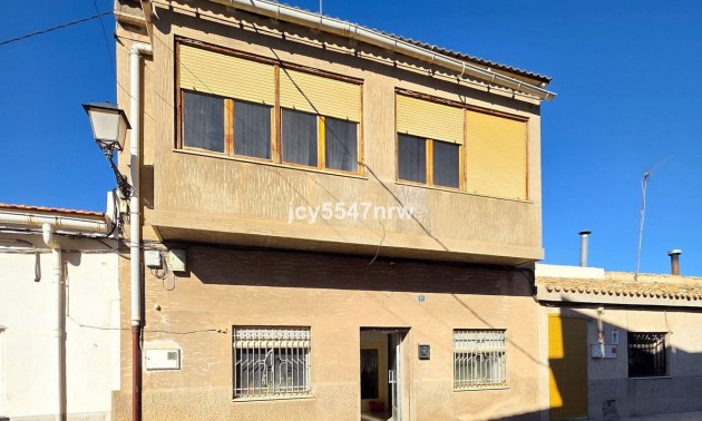 Maison de ville - A Vendre - Pinoso - Pinoso Centro