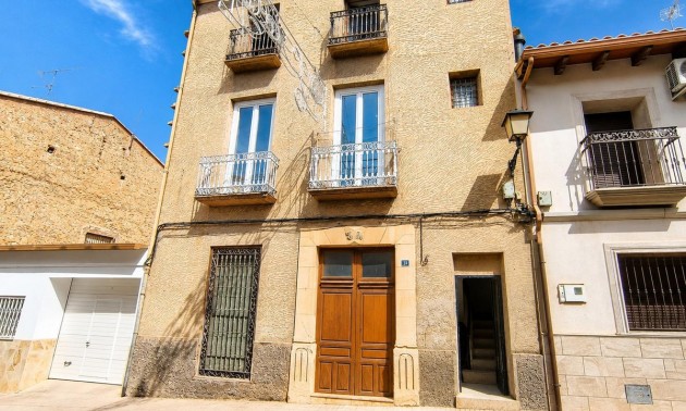 Maison de ville - A Vendre - Pinoso - Pinoso Centro