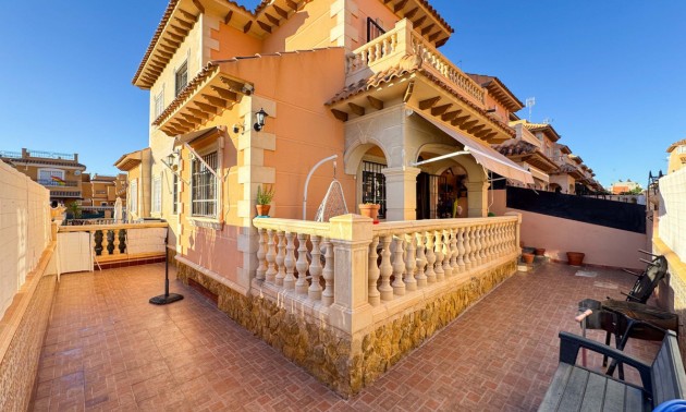 Maison de ville - A Vendre - Torrevieja - Aguas Nuevas