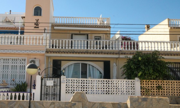 Maison de ville - A Vendre - Villamartin - Villamartin