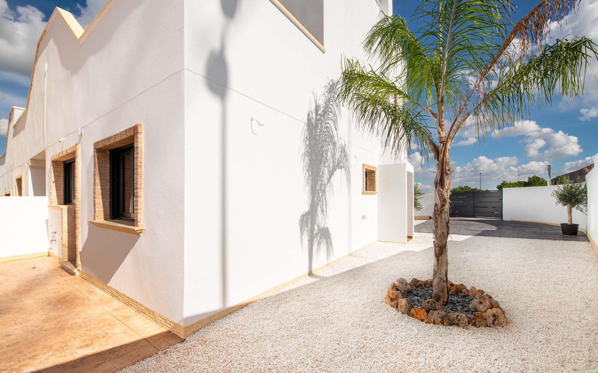 Neubau - Apartment - Cox - San Fernando