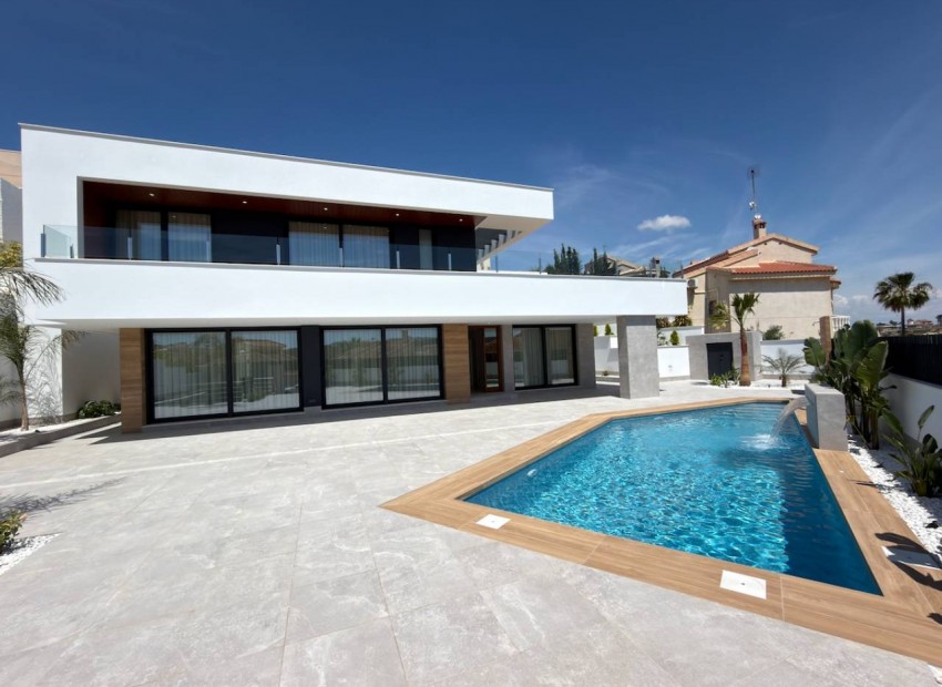 Neubau - Villa - Ciudad Quesada