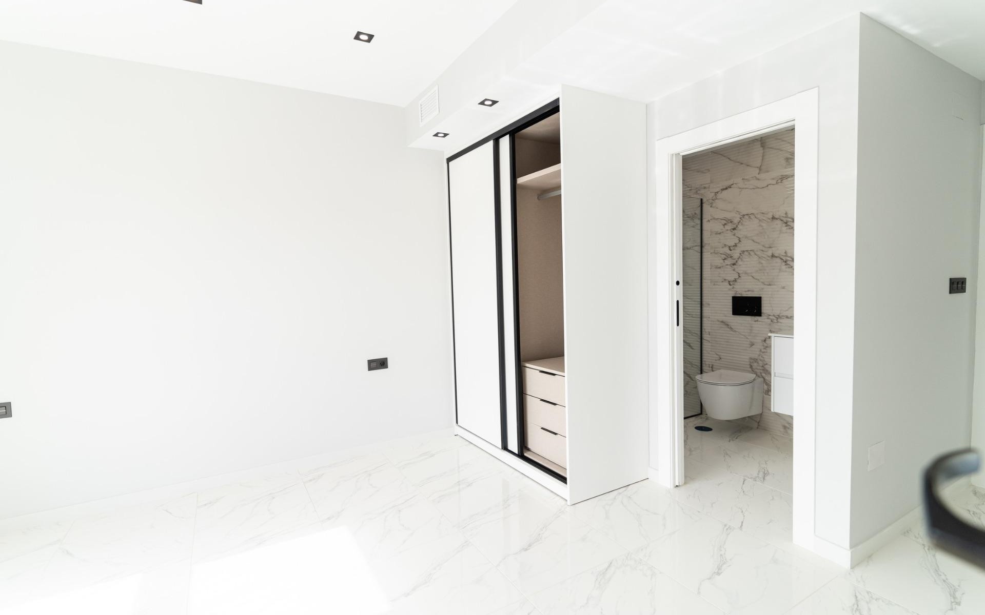 Neubau - Villa - Punta Prima