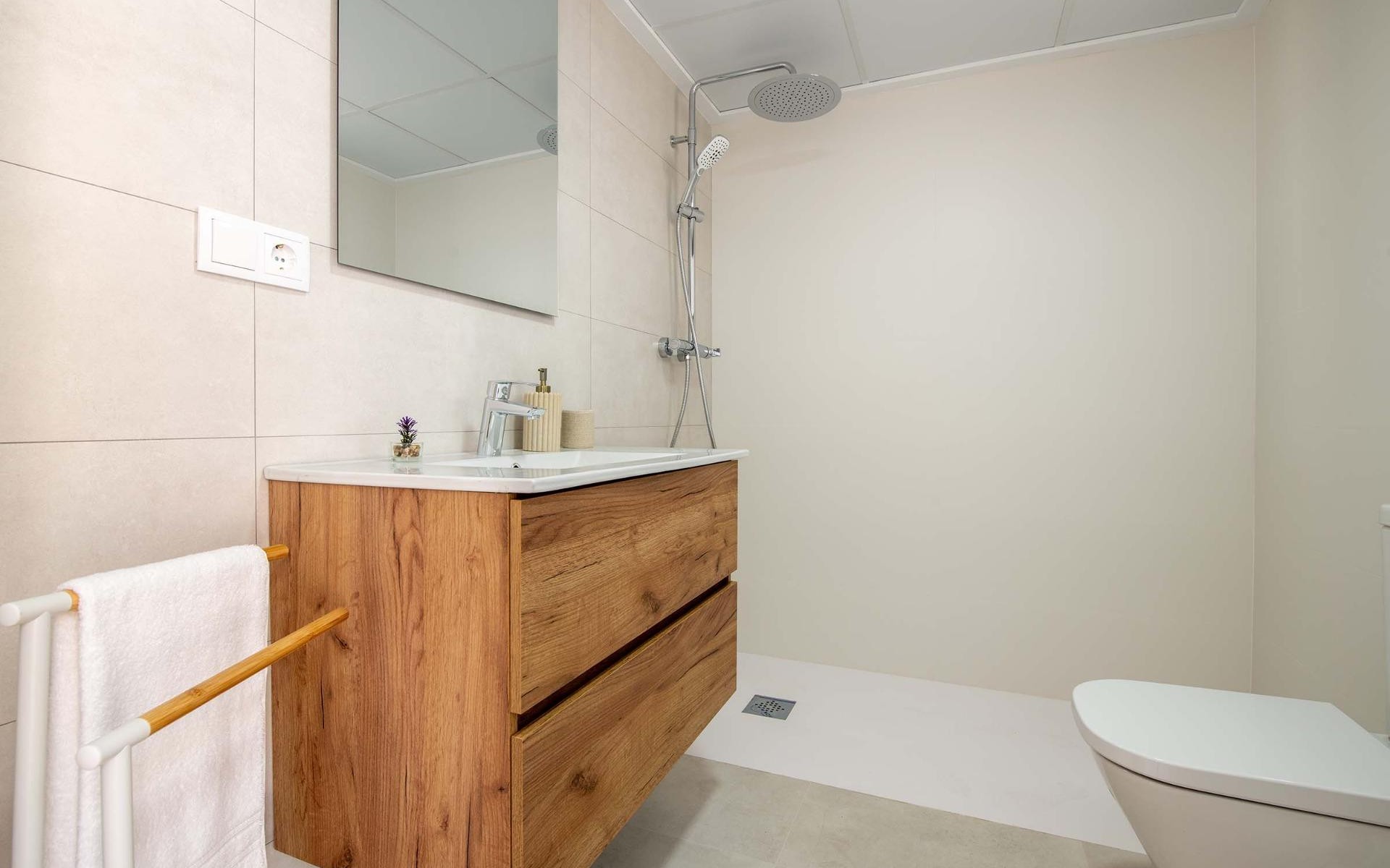 New Build - Townhouse - Cox - San Fernando