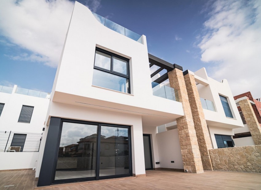 New Build - Villa - Punta Prima