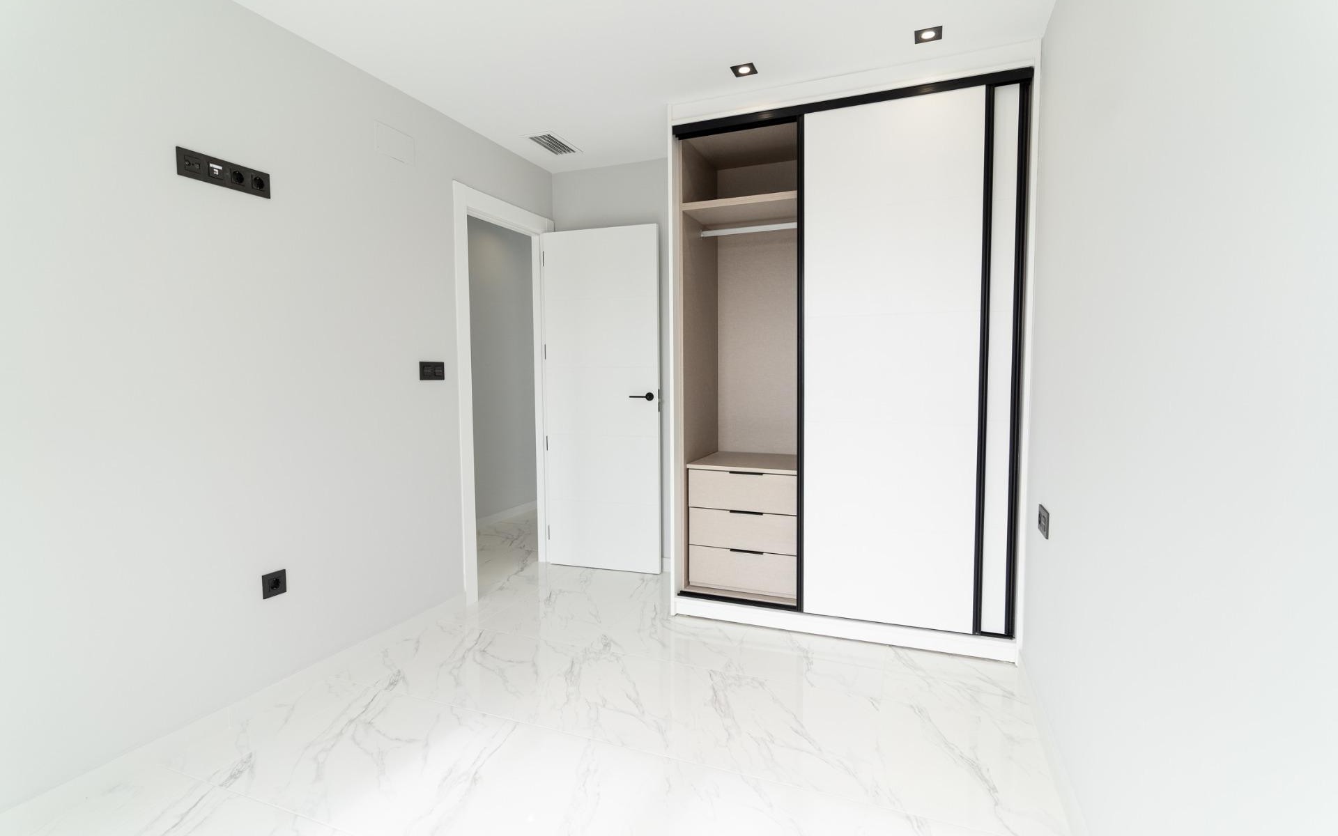 New Build - Villa - Punta Prima