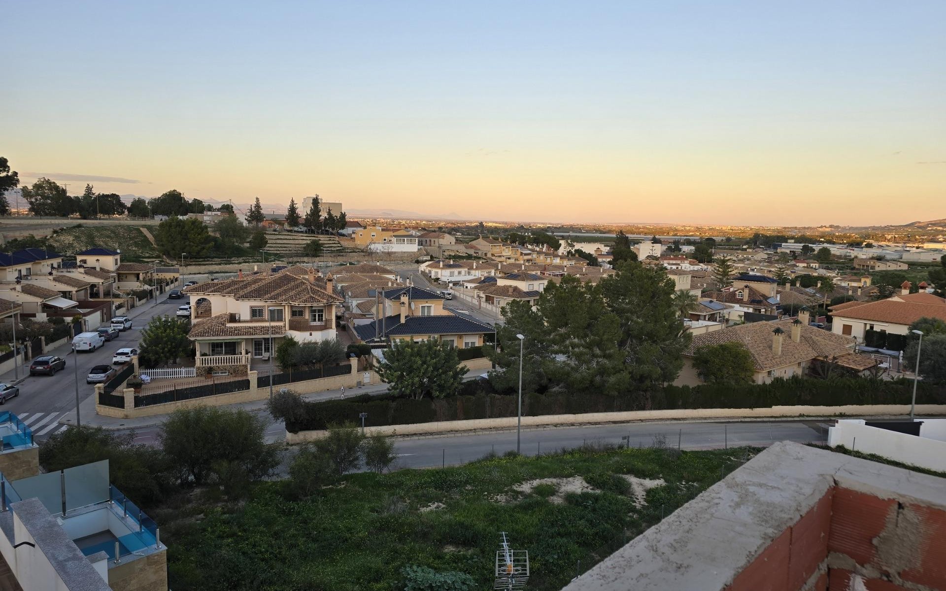 Nieuwbouw - Rijtjes huis - Bigastro - pueblo