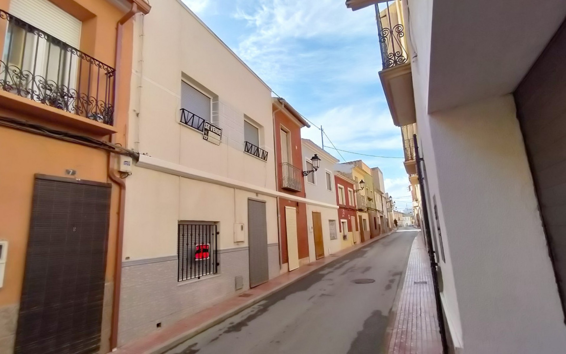  - Radhus -  - Sax Centro