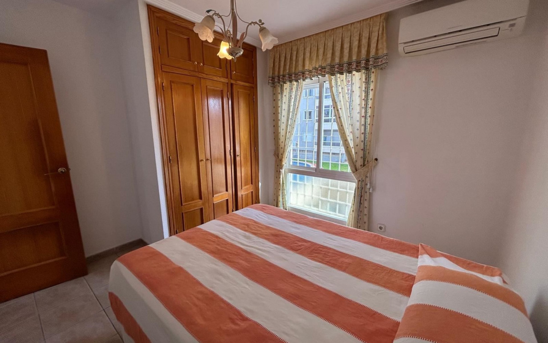  - Radhus -  - Torrevieja Centro