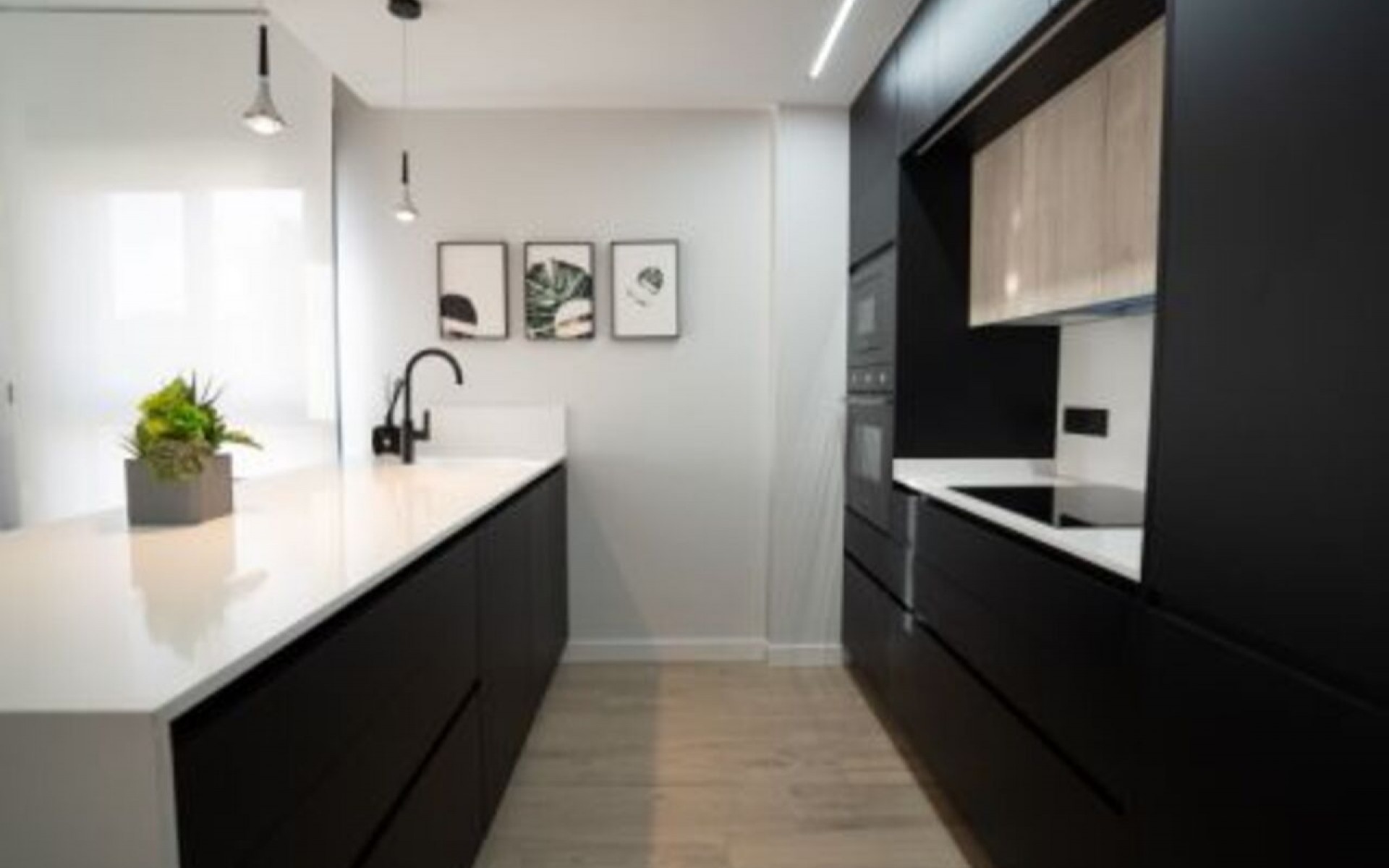  - Radhus - 
