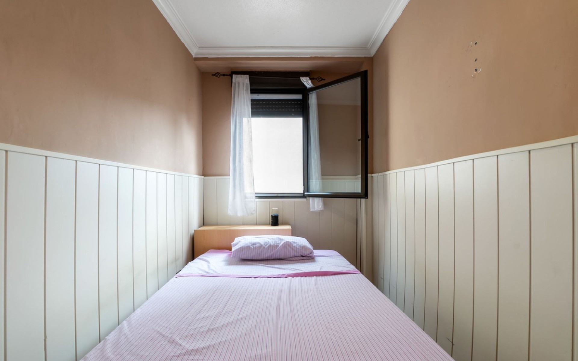  - Radhus - 