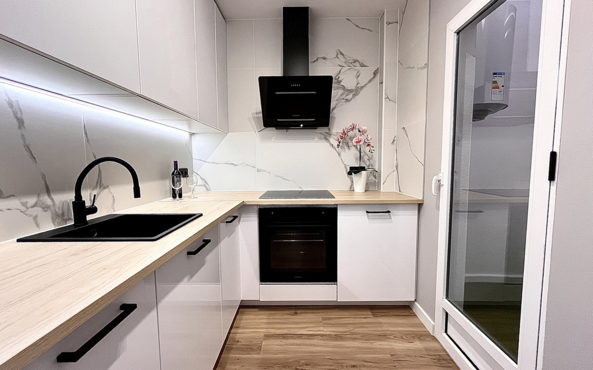  - Radhus - 