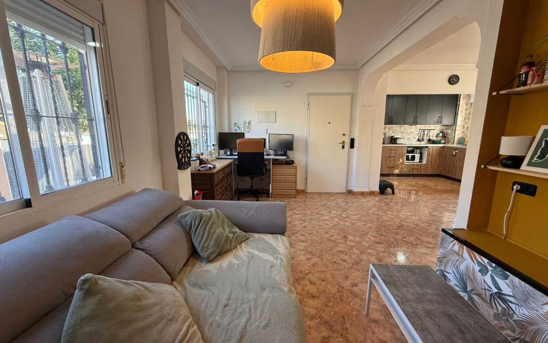  - Radhus - 