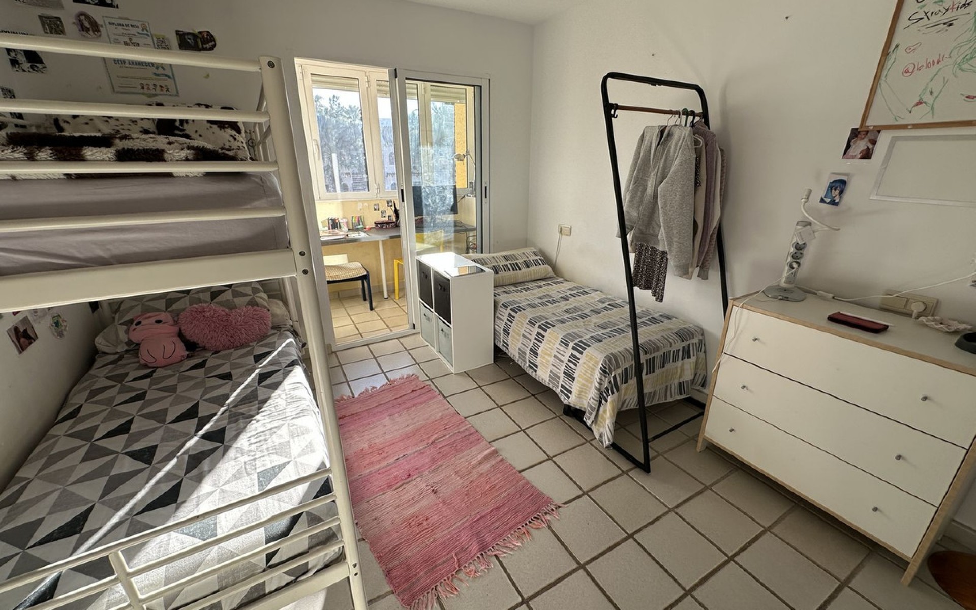  - Radhus - 