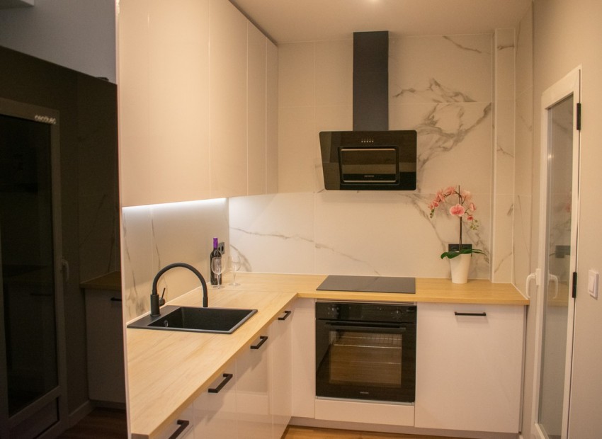  - Radhus - 
