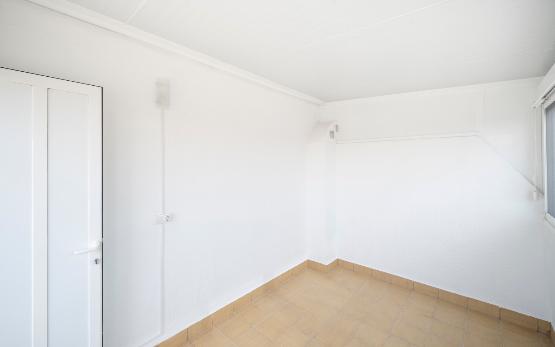  - Radhus - 