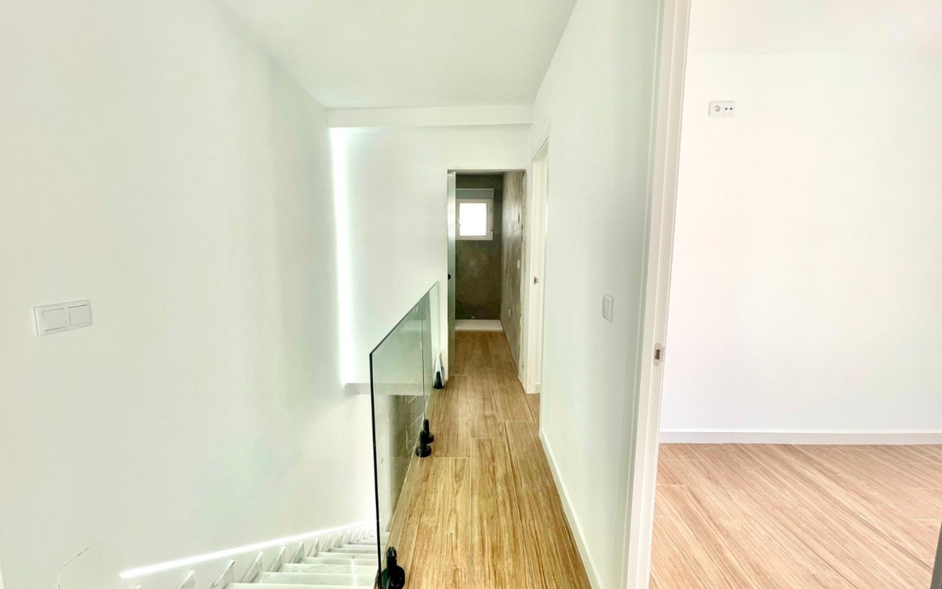  - Radhus - 