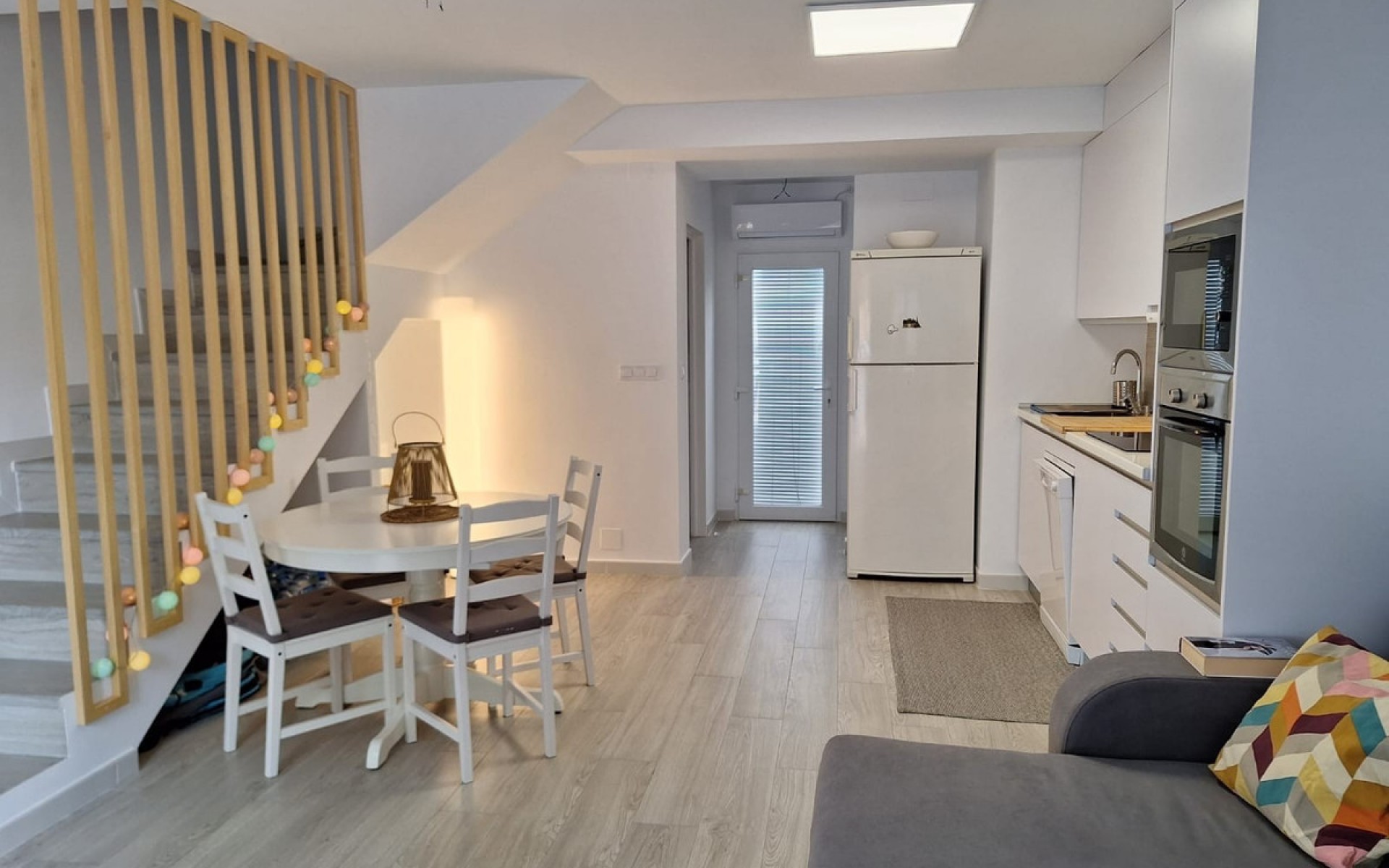  - Radhus - 