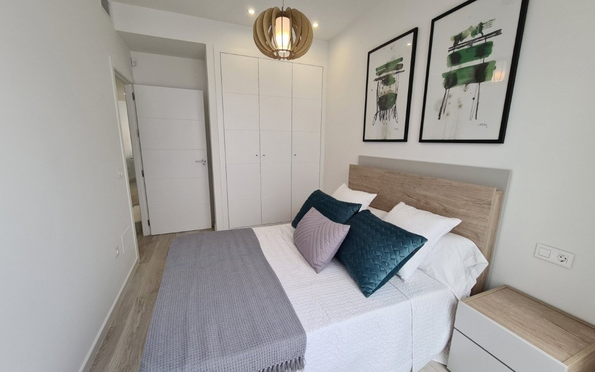  - Radhus - 