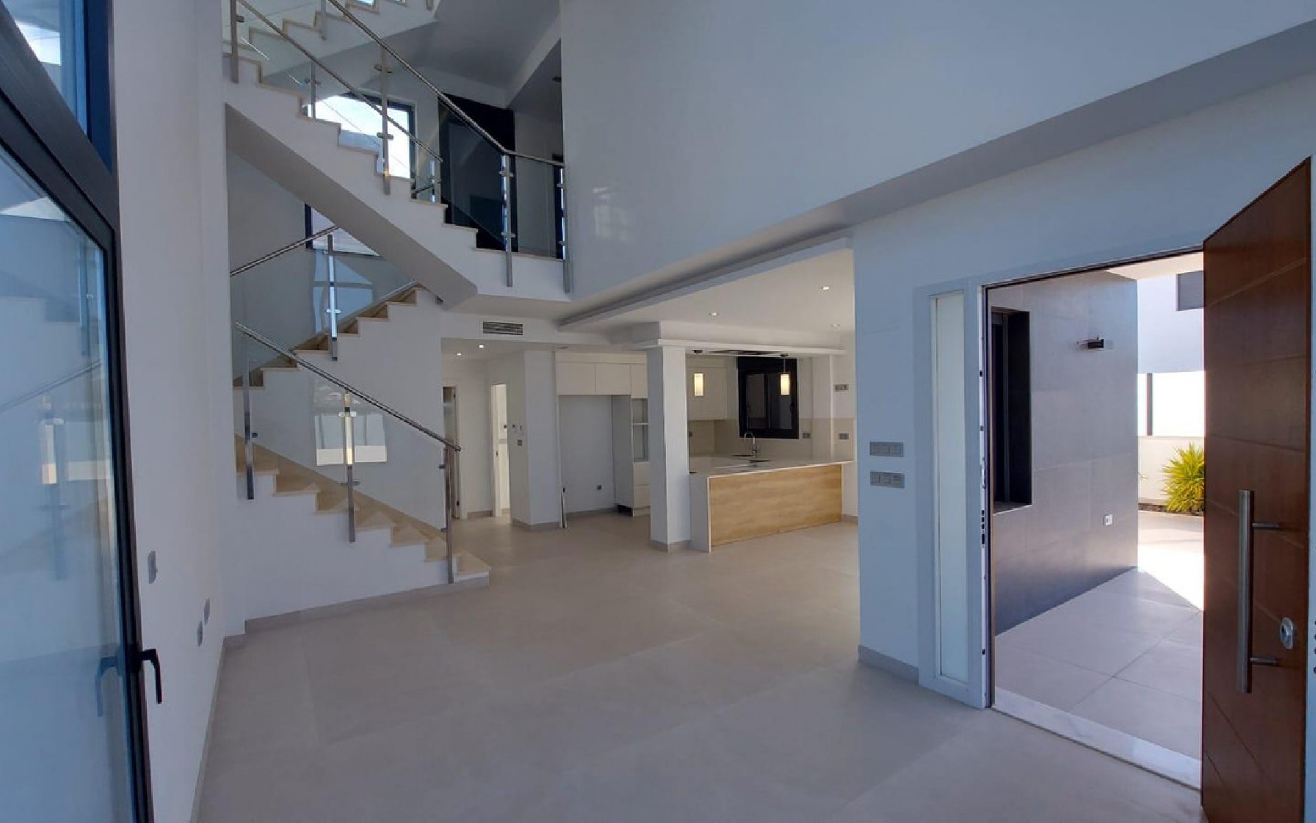  - Radhus - 