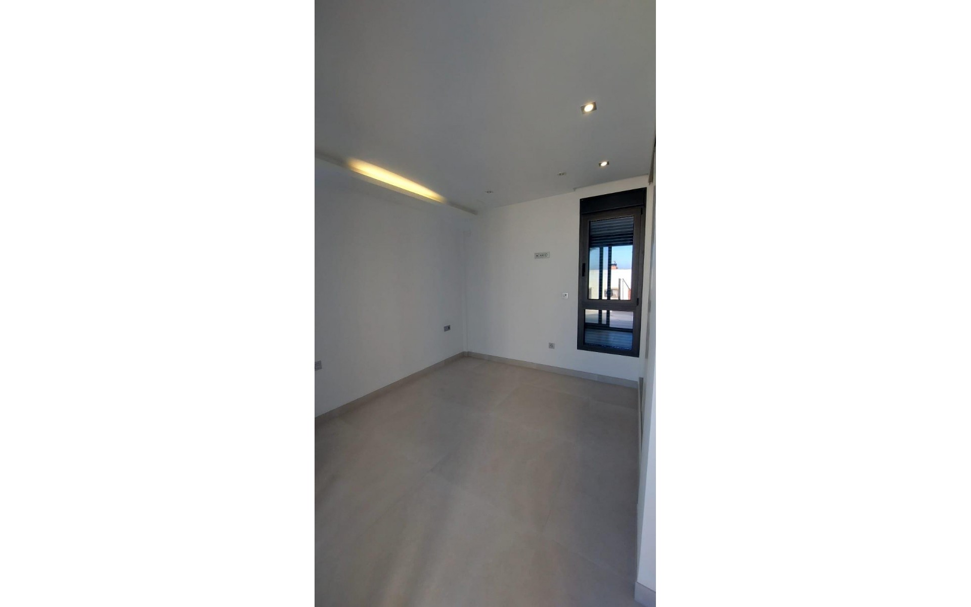  - Radhus - 