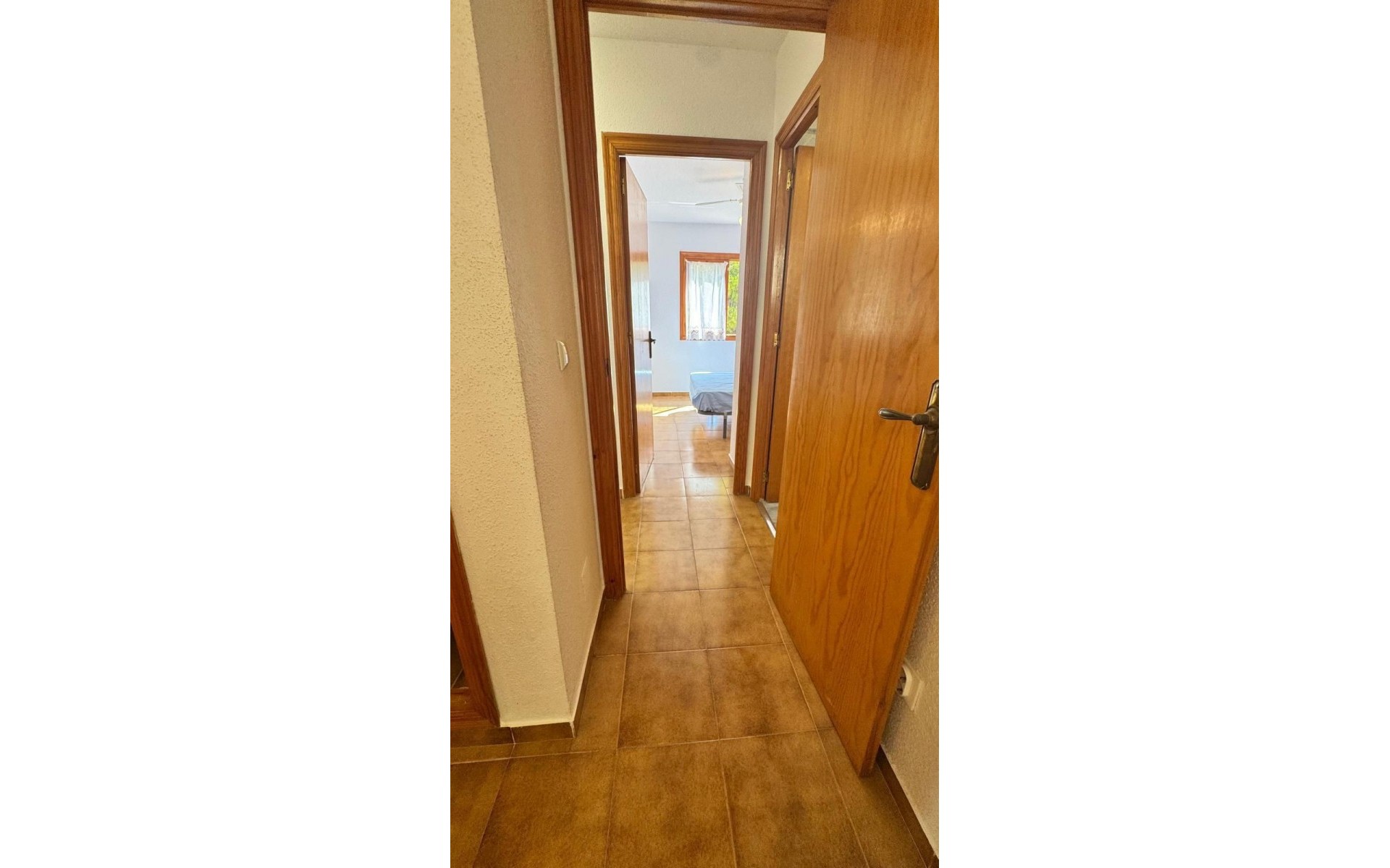  - Radhus - 