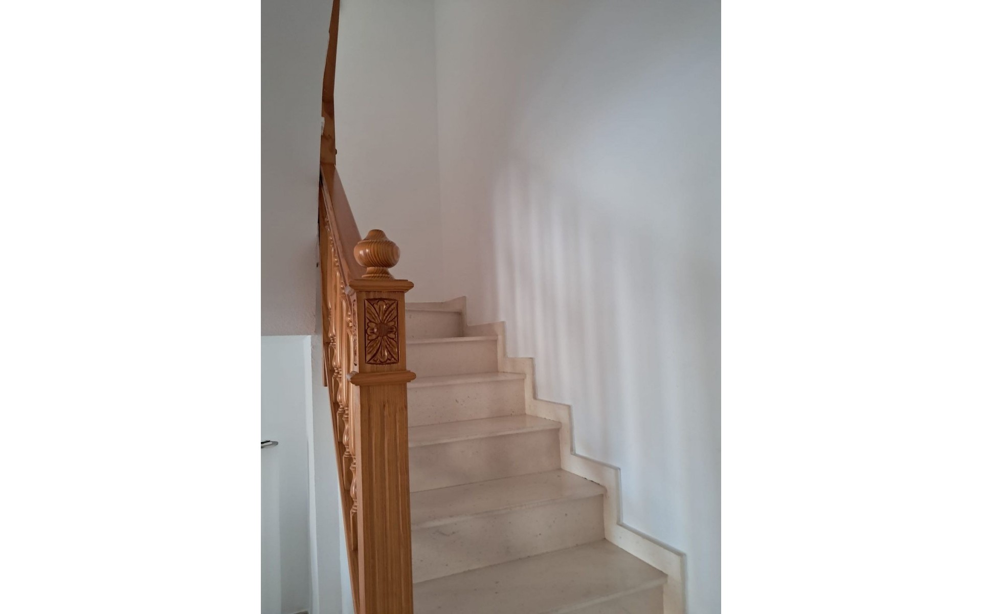  - Radhus - 