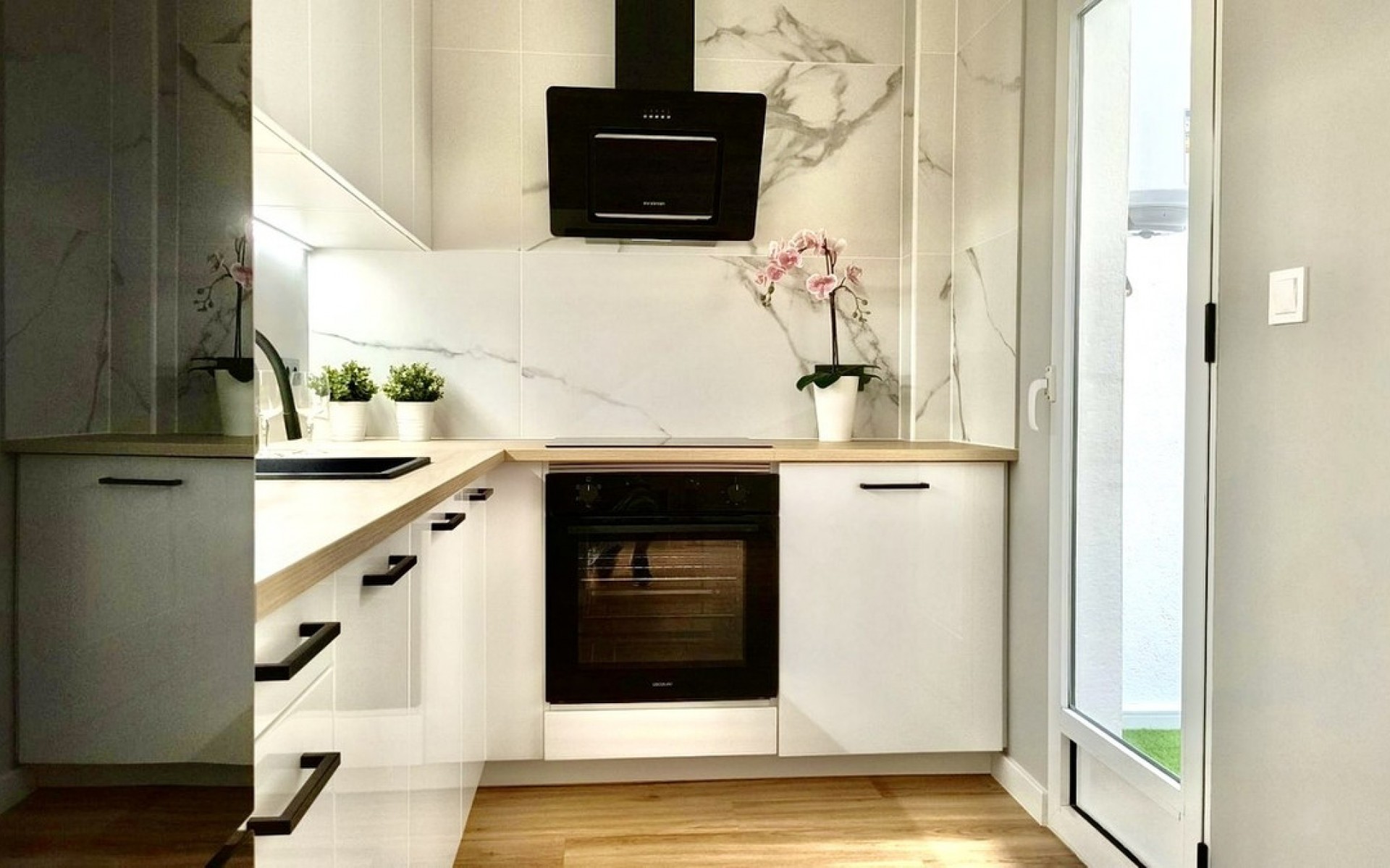  - Radhus - 