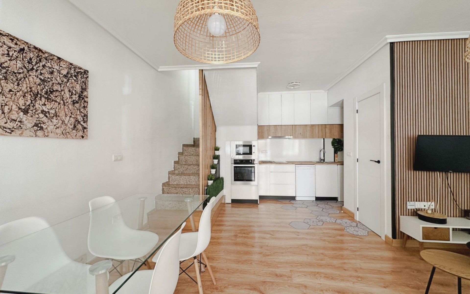  - Radhus - 