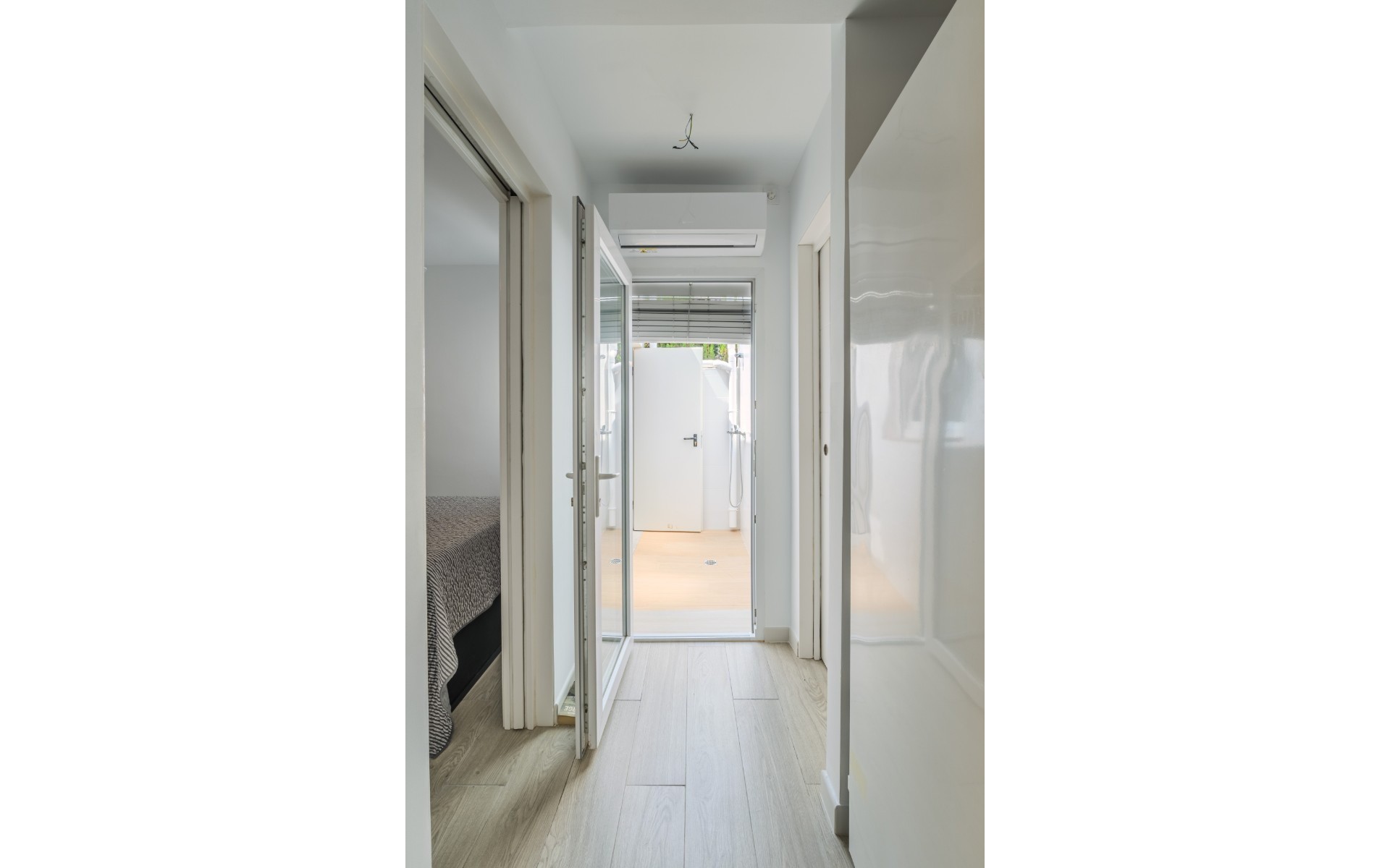  - Radhus - 