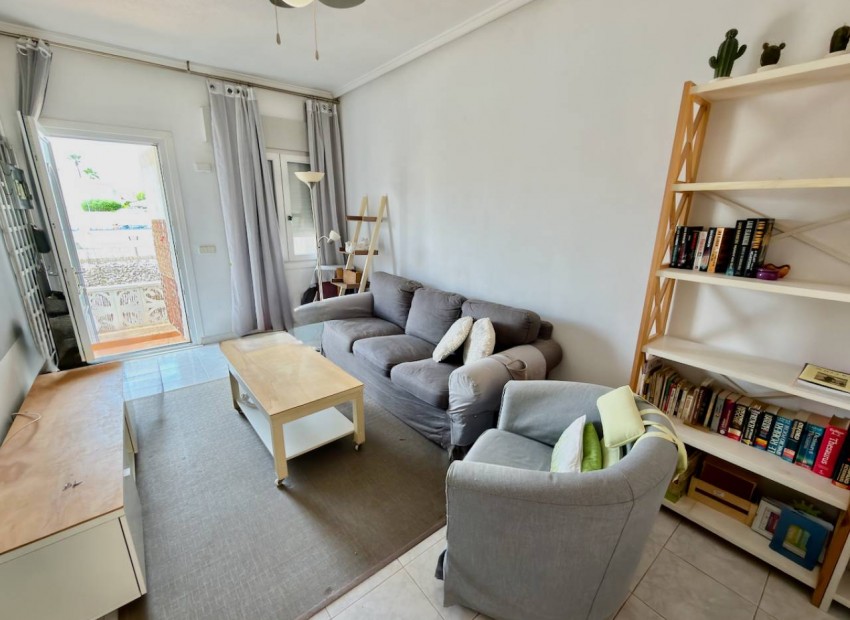  - Radhus - 