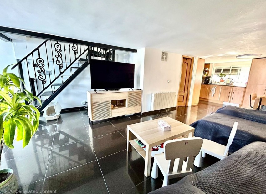  - Radhus - 
