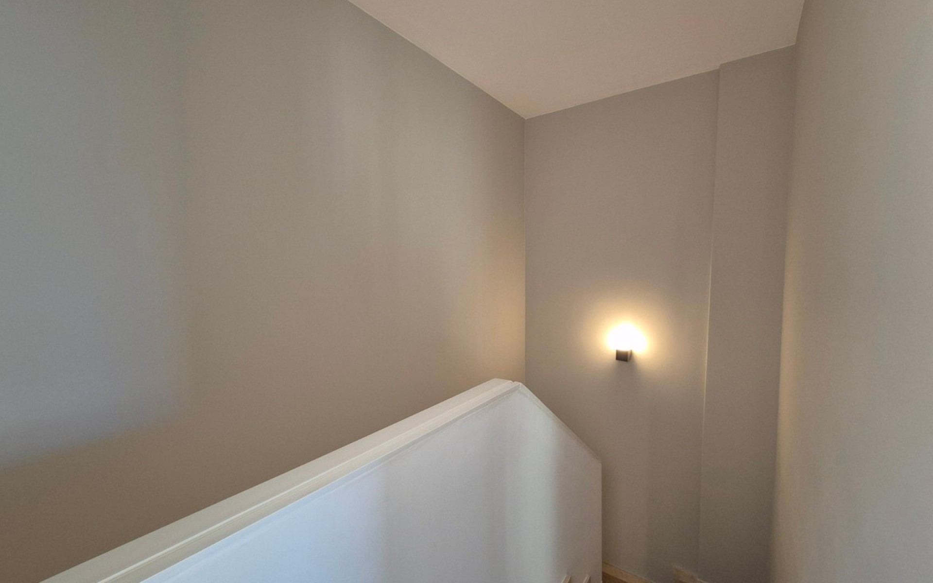  - Radhus - 