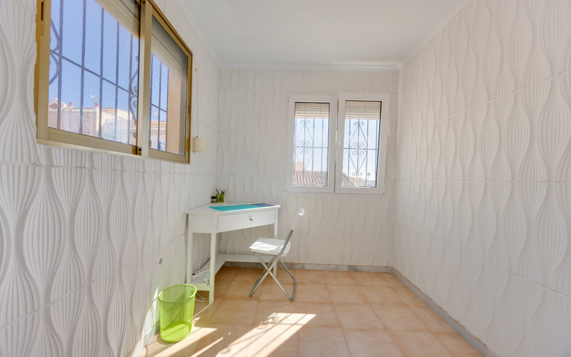  - Radhus - 