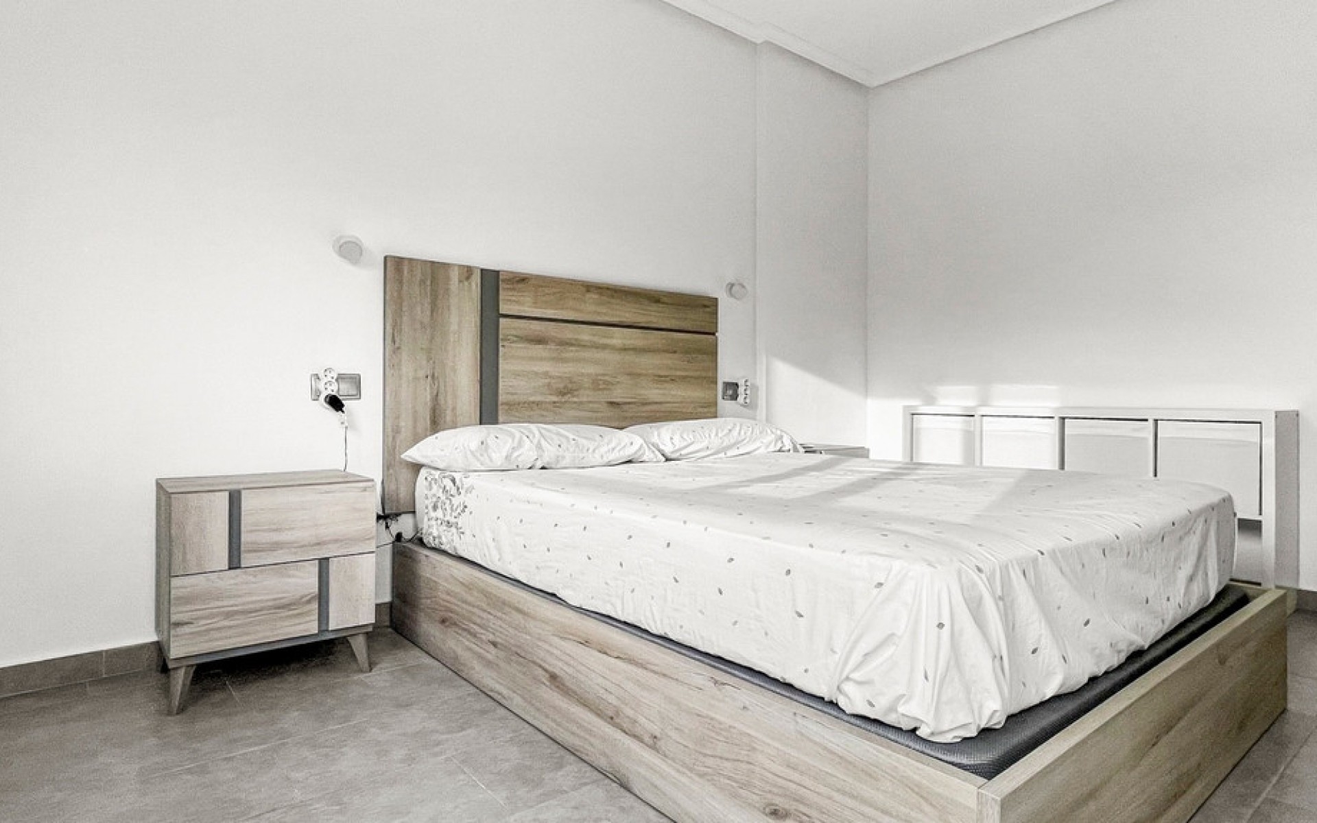  - Radhus - 