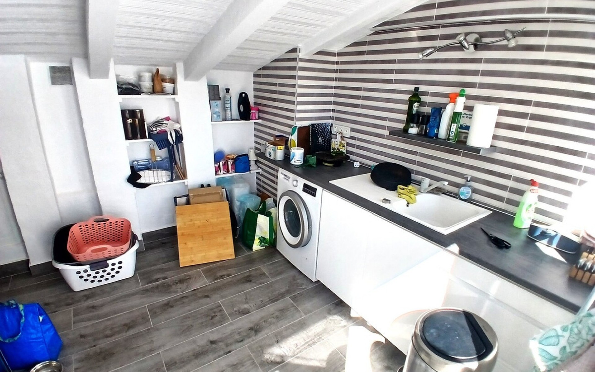  - Radhus - 