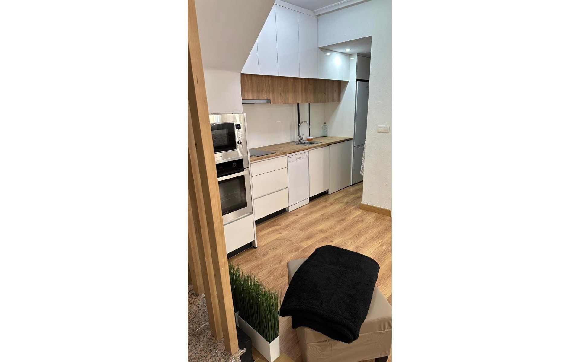  - Radhus - 