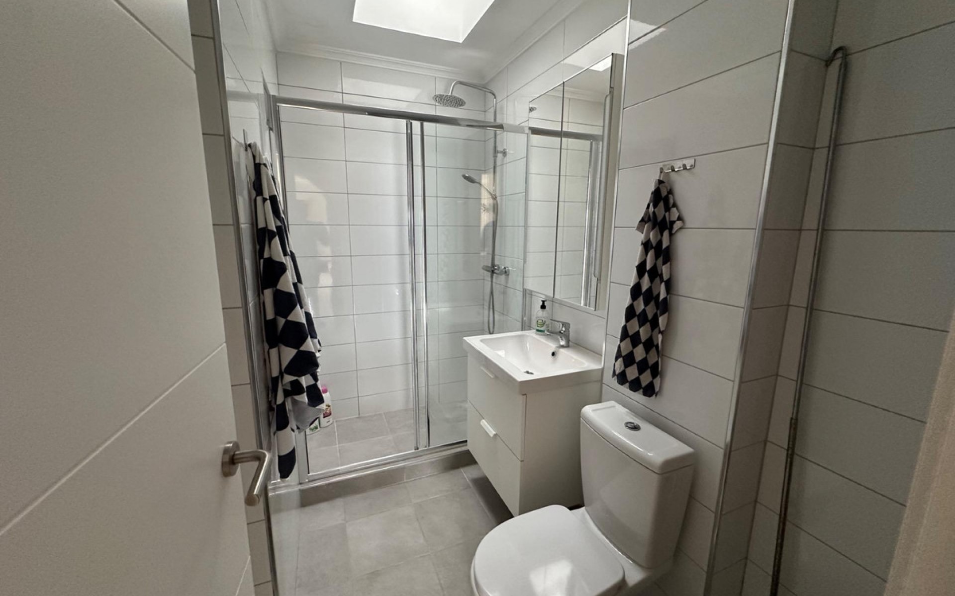  - Radhus - 