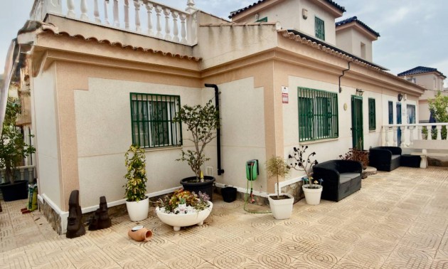 Reihenhaus - zum Verkauf - Ciudad Quesada - CSPR-60757
