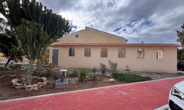 Reihenhaus - zum Verkauf - Torrevieja - CSPX-90009