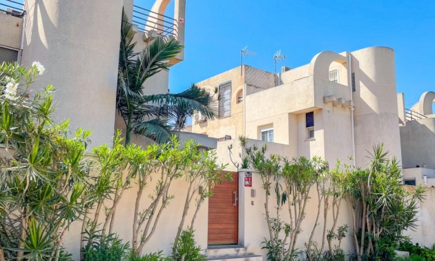 Reihenhaus - zum Verkauf - Torrevieja - Torrevieja Centro