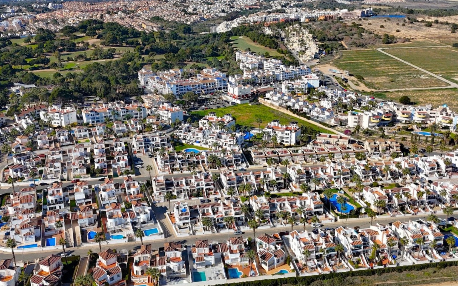 Resale - 2. Town house - Orihuela Costa - Villamartin