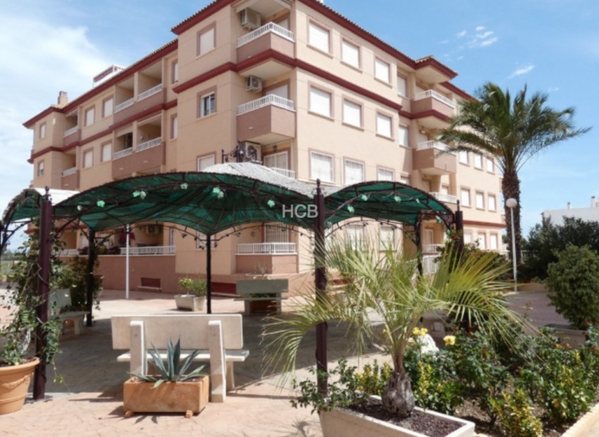 Resale - Apartment - Algorfa