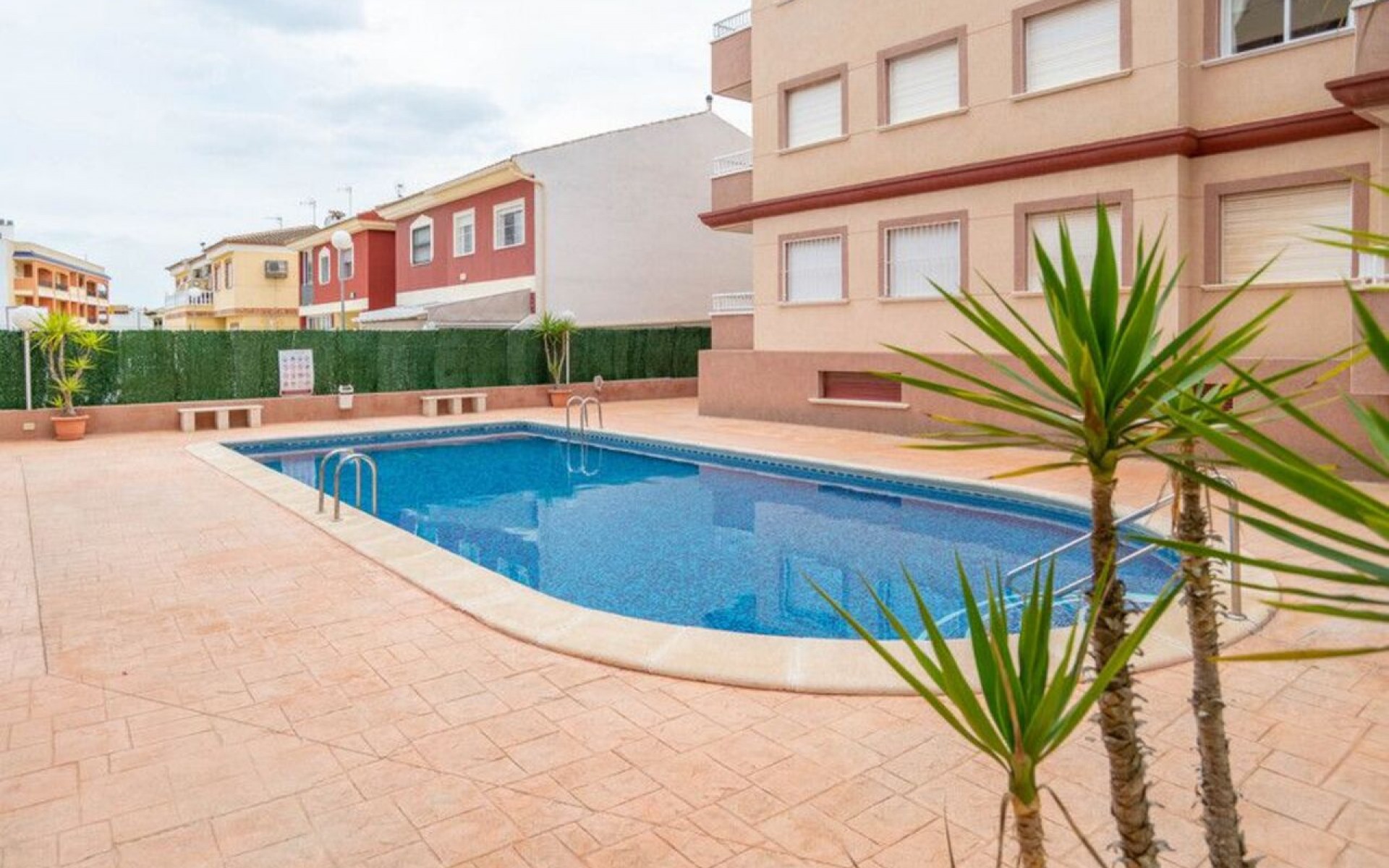 Resale - Apartment - Algorfa