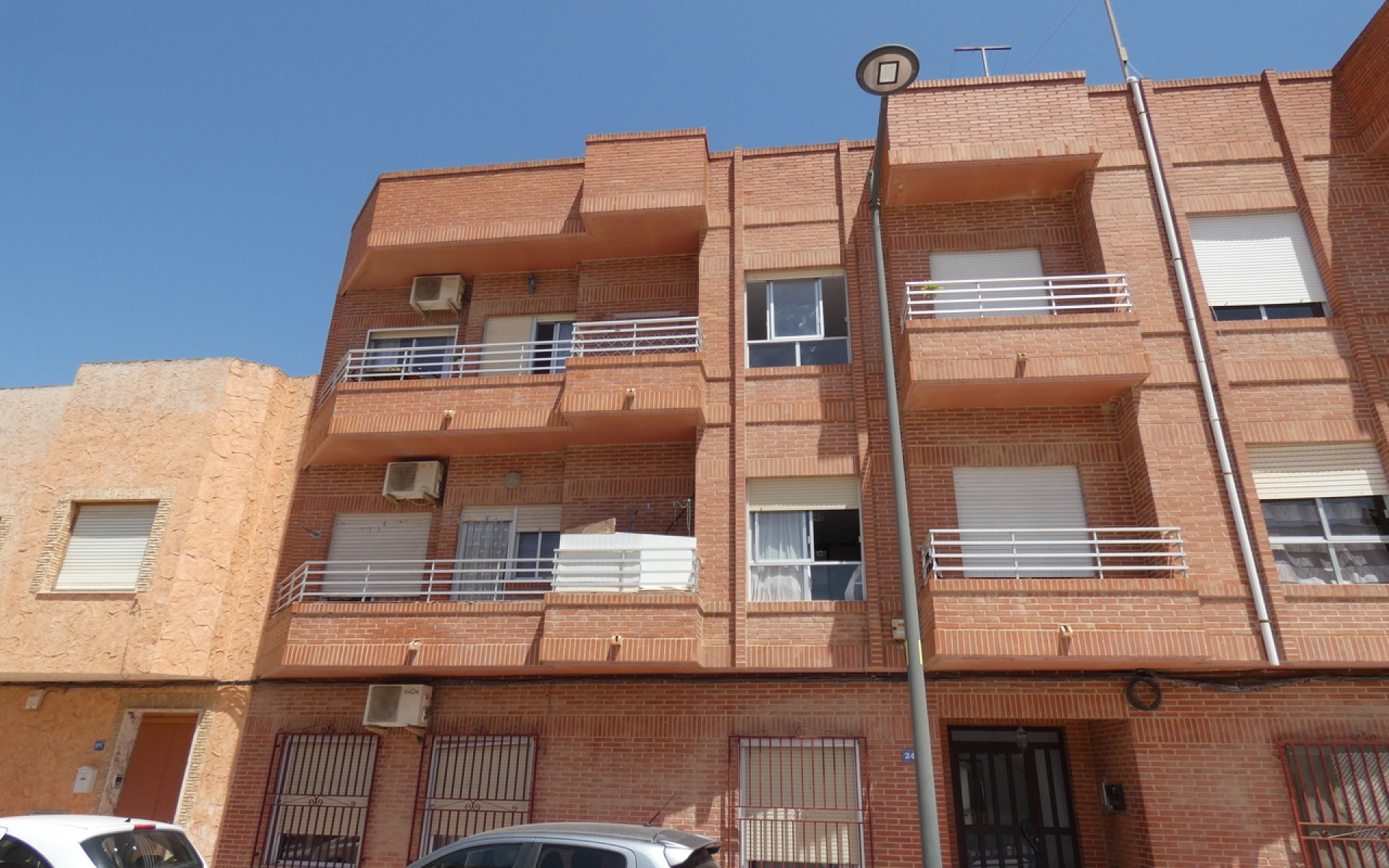 Resale - Apartment - Algorfa
