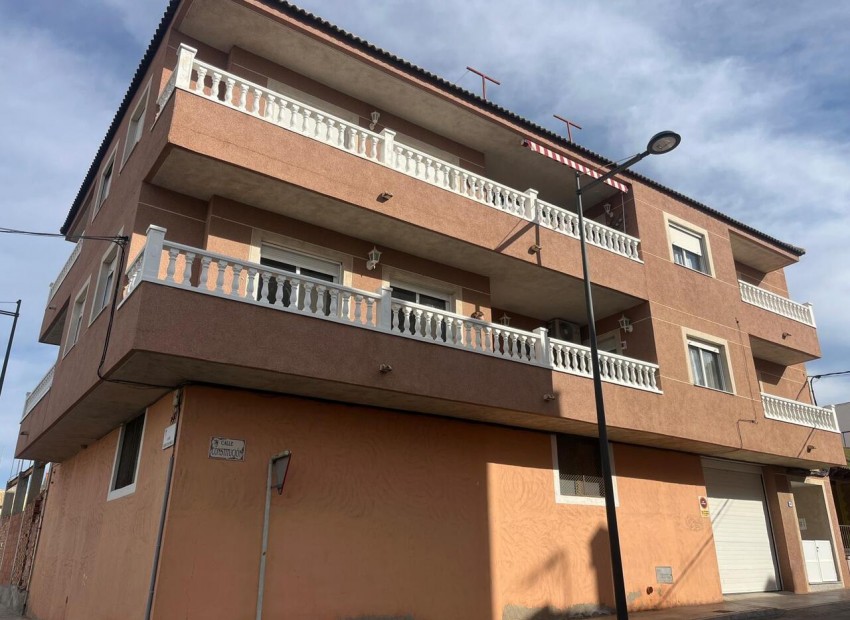 Resale - Apartment - Algorfa