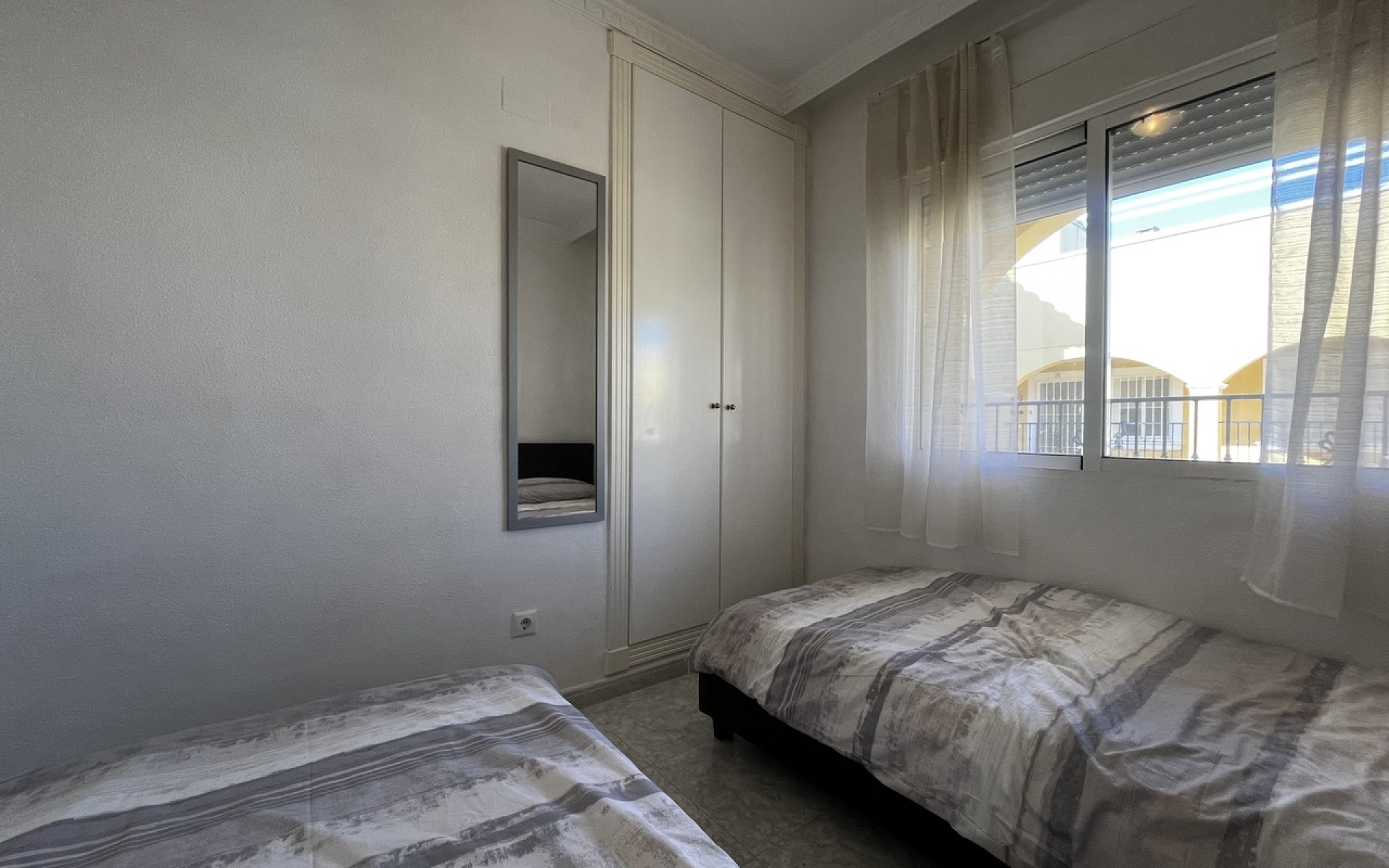 Resale - Apartment - Algorfa