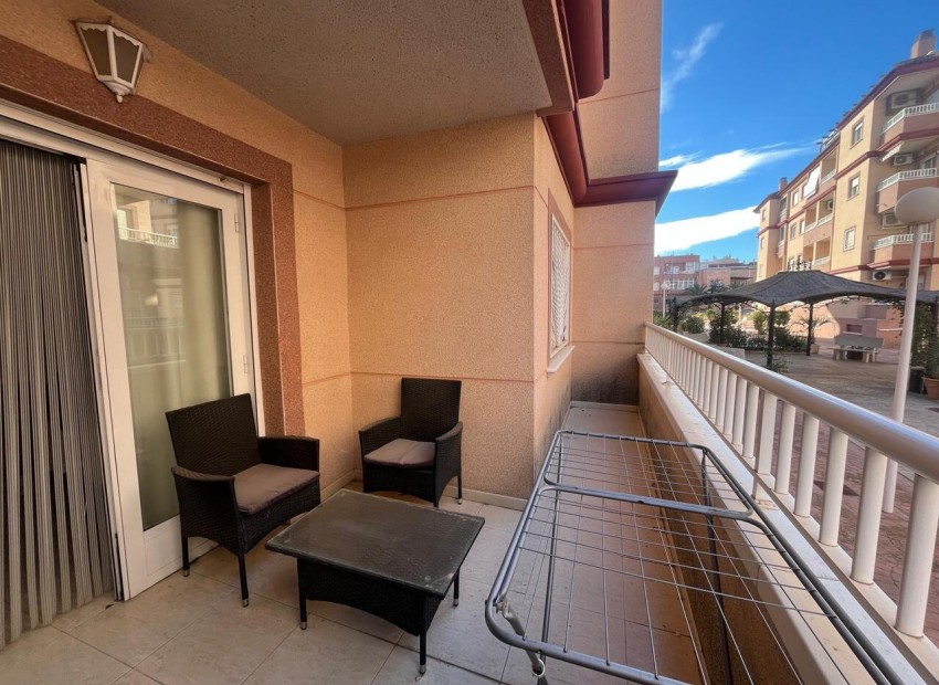 Resale - Apartment - Algorfa